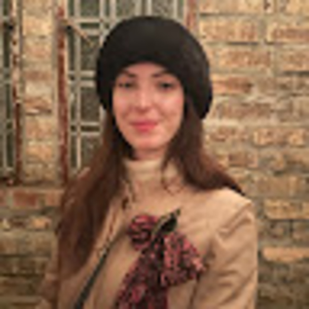 Meet your Posher, Isabella